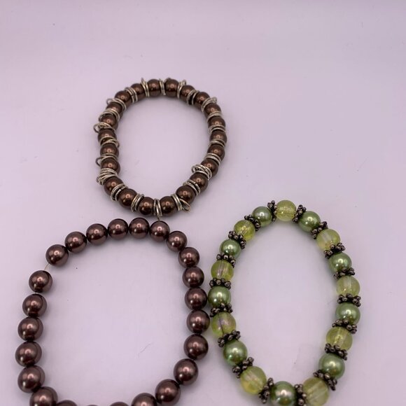 🐱 5 for $10.  3 BEADED STRETCH BRACELETS - Picture 2 of 4